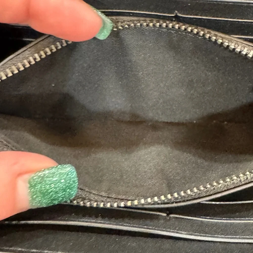 Coach Accordion Zip Wallet Black Signature Debossed‎ Leather Long Clutch Wallet